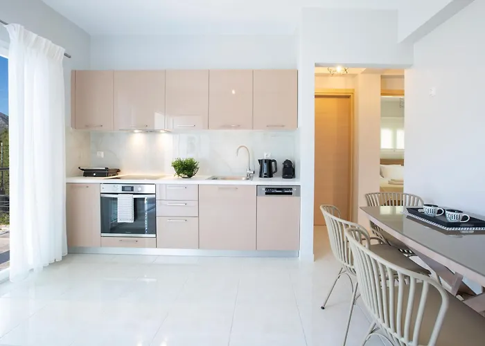 Theros 2 Appartement *