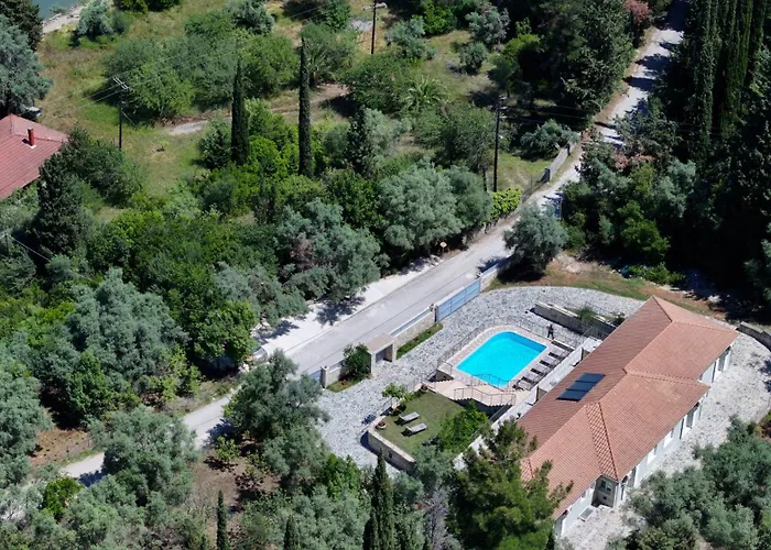 Theros 2 Appartement *